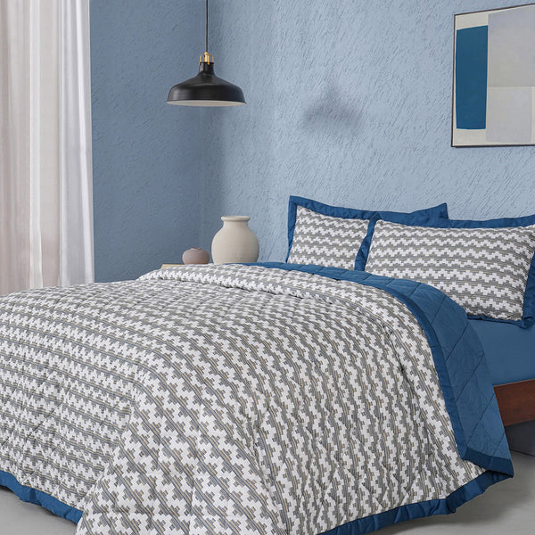 Whimsy Nature Twisty Melange Quilt/Quilted Bed Cover Blue