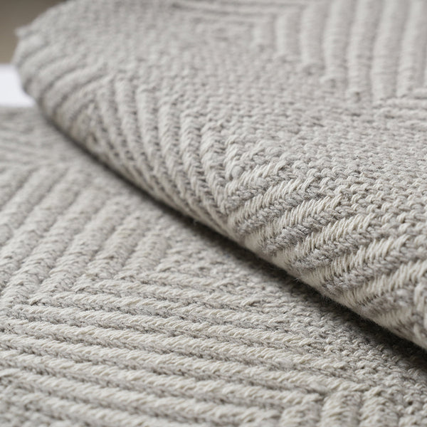 Rurban Elegance Fine Bone 100% Cotton 1PC Throw Grey