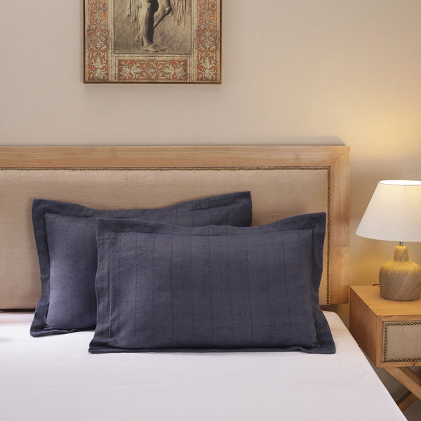 Nouveau Tradition Zigwine Red Pillow Sham Set