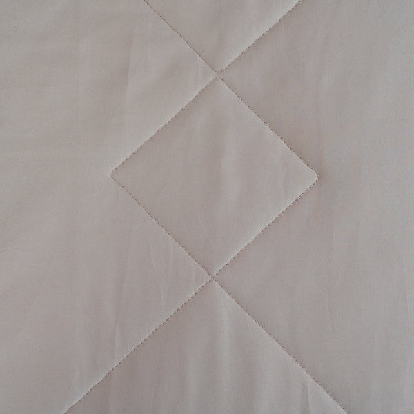 Selwyn Reversible Summer AC Quilt/Quilted Bed Cover/Comforter Plein Air/Sandshell Quilt