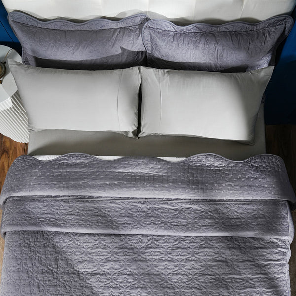 Classical Impression Swirling Quilt/Quilted Bed Cover Grey