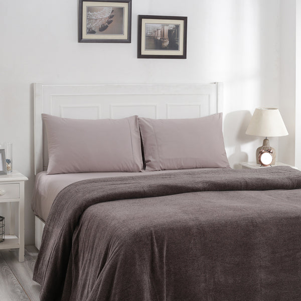 Charlotte Woven Steple Grey Bed Cover/Blanket