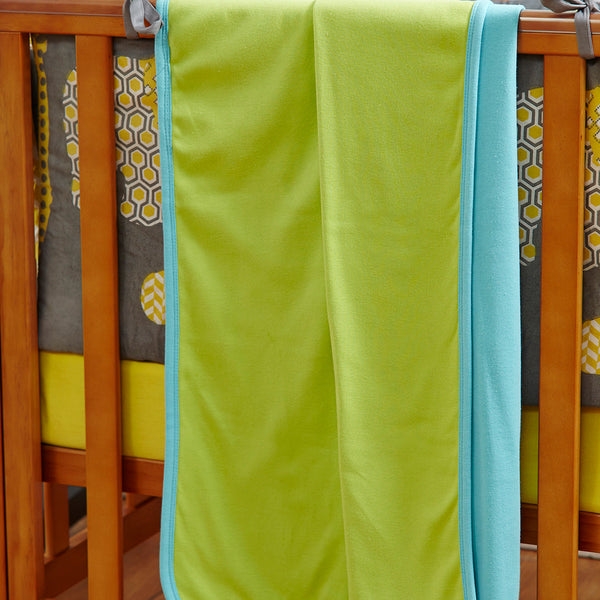 Little Lyrixas Solid Cotton Comfort Blanket Green