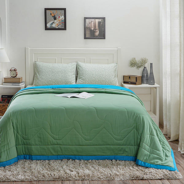 Vincent Reversible Brick Red/Cameo Brown Quilt/Quilted Bed Cover Set