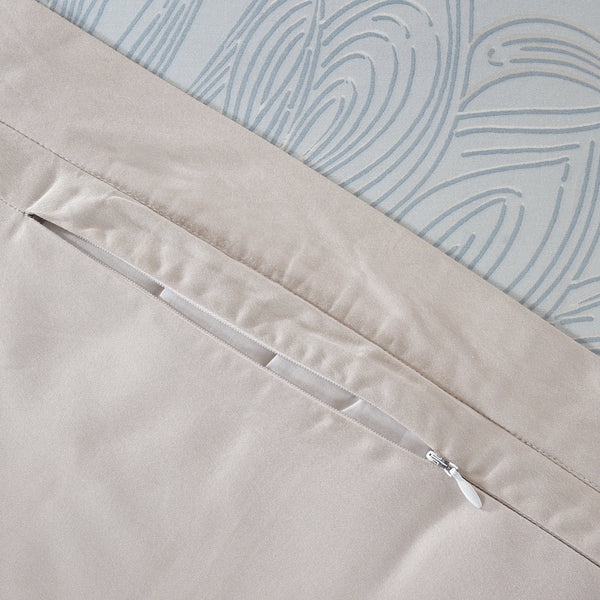 Classical Ornate Baroque Feathering 8pcs Duvet Cover Set Blue
