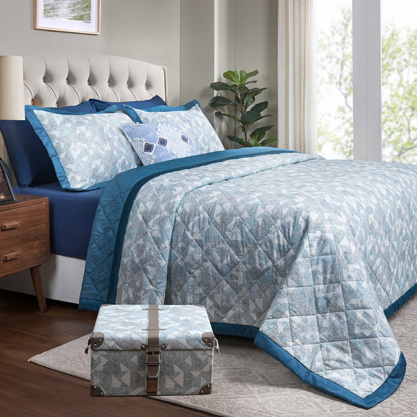 Eclectic Geo Triangle Rust 8pcs Quilt/Quilted Bed Cover