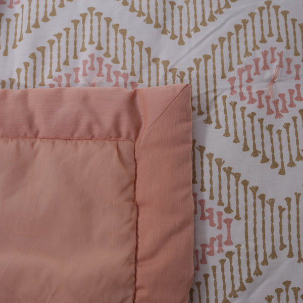 Global Atelier Demon Dash Peach Summer AC Quilt/Quilted Bed Cover/Comforter Red