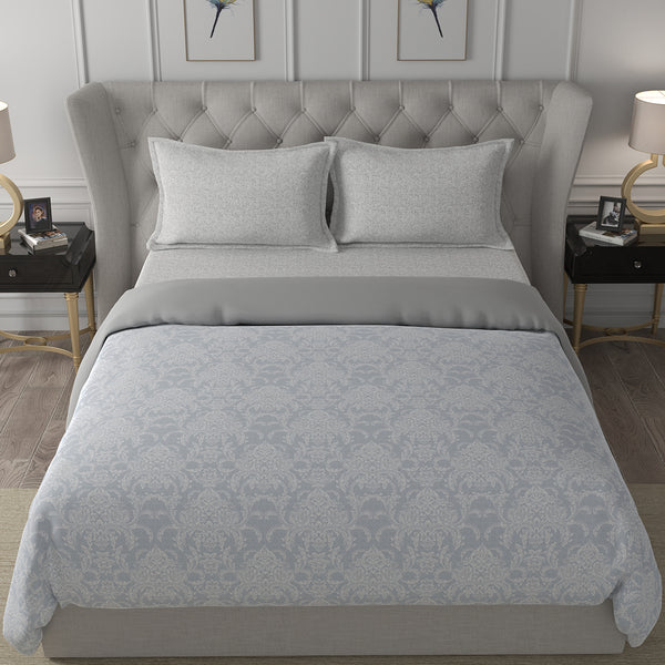 Hermosa Exotic Bouquet Damask Floral Grey Quilt