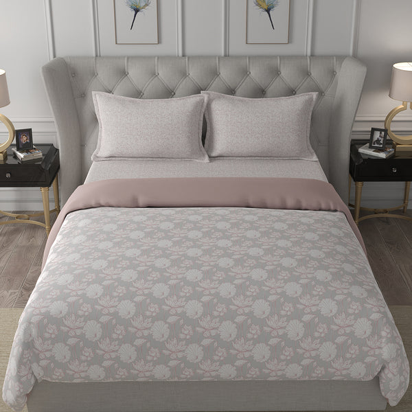 Backyard Patio Albrecht Summer AC Quilt/Quilted Bed Cover/Comforter Red