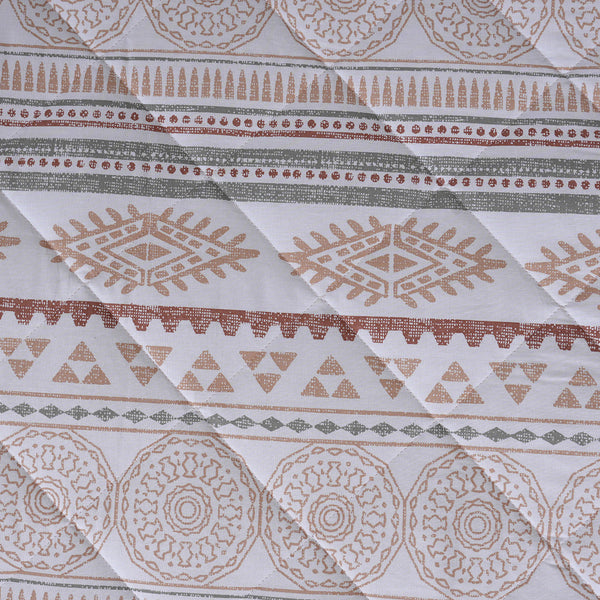 Hermosa Sensory Bloom Allegra Quilt Peach