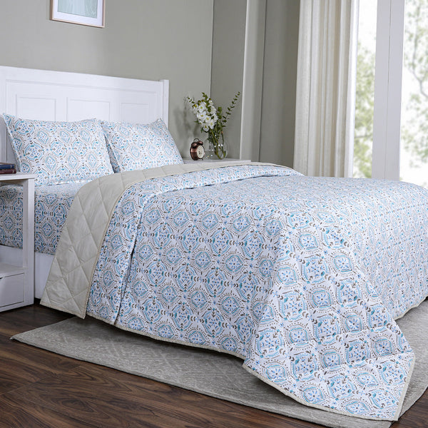 Hermosa Sensory Bloom Avery Quilt Blue