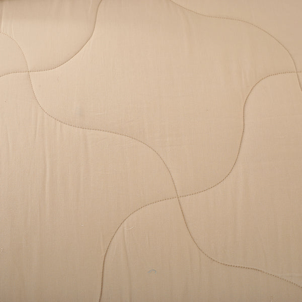 Vincent Light Weight Winter Quilt Marzipan/Simply Taupe